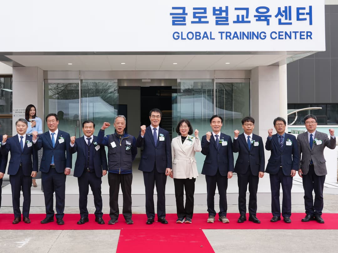 HD Hyundai Construction Equipment Membuka Pusat Teknologi untuk Talenta Masa Depan, Mendorong Pertumbuhan Industri